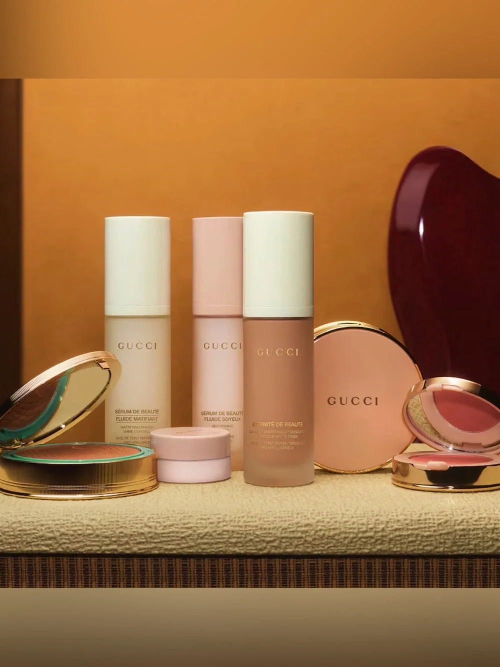 (06) Gucci Poudre De Beauté Mat Naturel